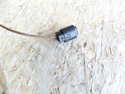 Mercedes Black Gray 2 Pin 2 Wire Connector 968339-25